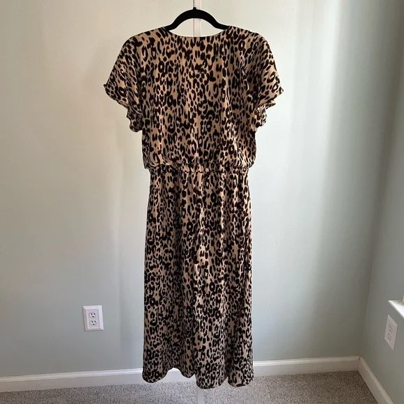 Sienna Sky Short Sleeve Cheetah Print Midi Dress - Picture 4 of 4